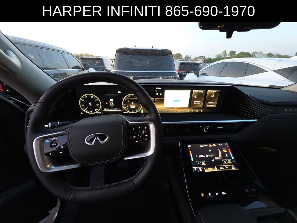 Used 2025 INFINITI QX80 Sensory AWD/4WD image 7