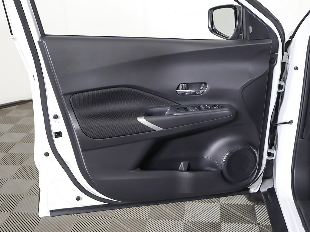 Used 2023 Nissan Kicks SV image 20