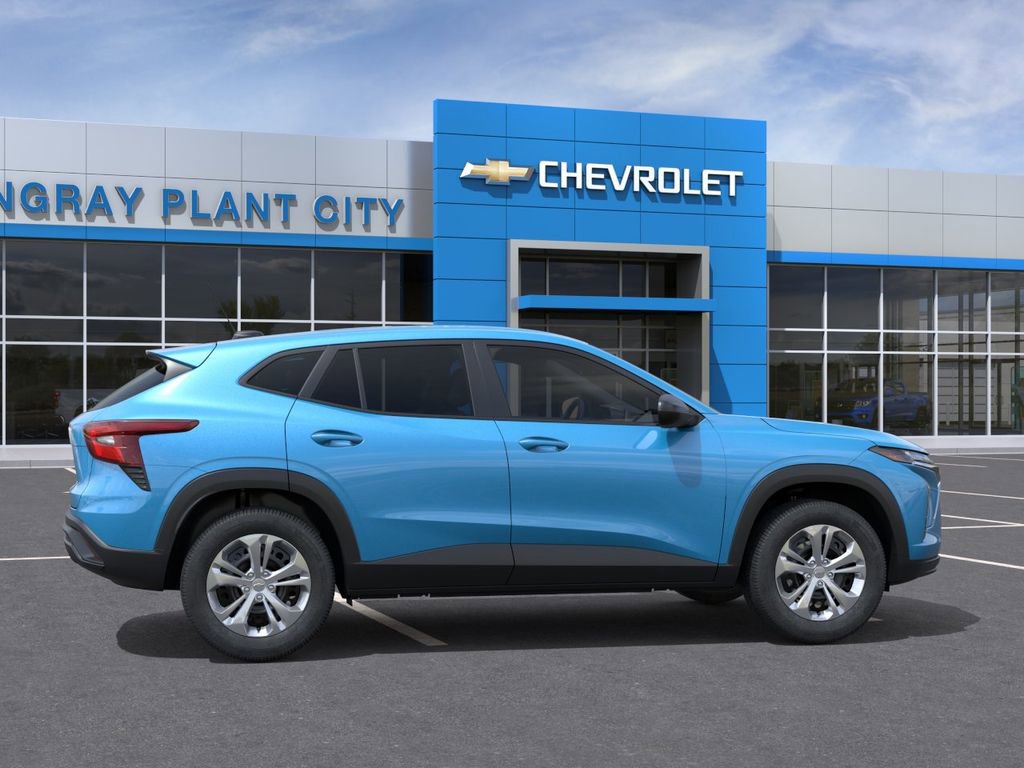 New 2026 Chevrolet Trax LS FWD image 5