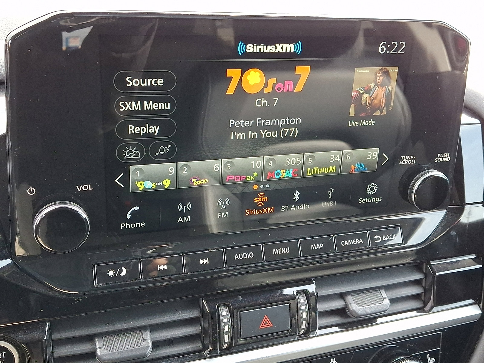 Used 2022 Nissan Pathfinder SL w/ SL Premium Package image 21