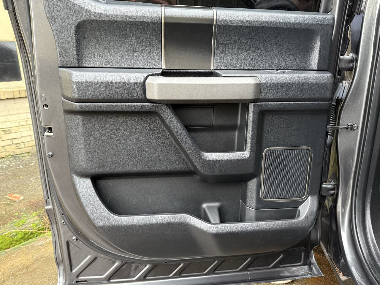 Used 2017 Ford F150 Raptor w/ Equipment Group 802A Luxury image 82