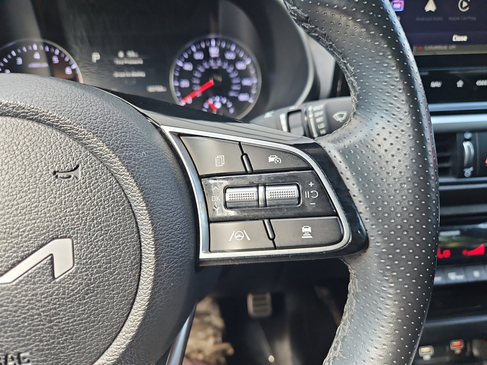 Used 2024 Kia Forte GT-Line w/ GT-Line Premium Package FWD image 24