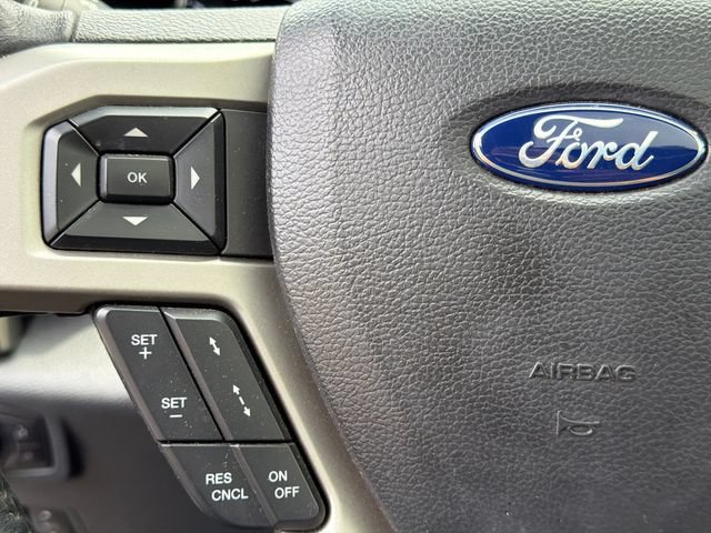 Used 2022 Ford F250 Lariat w/ Lariat Ultimate Package AWD/4WD image 31