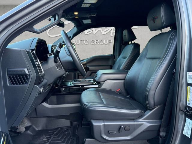 Used 2022 Ford F250 Lariat w/ Black Appearance Package image 19