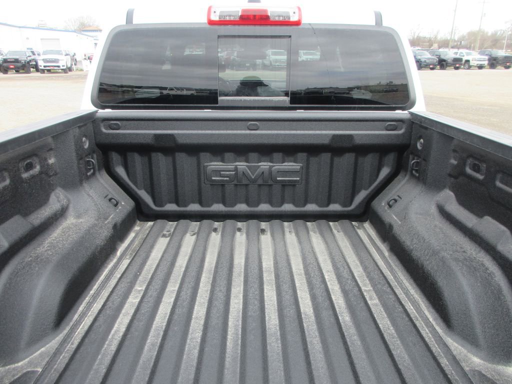 New 2026 GMC Canyon Denali image 7