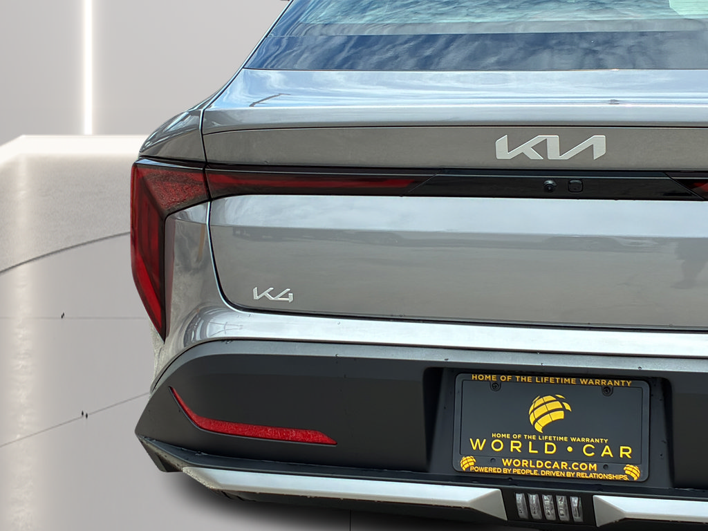 New 2026 Kia K4 FWD image 29