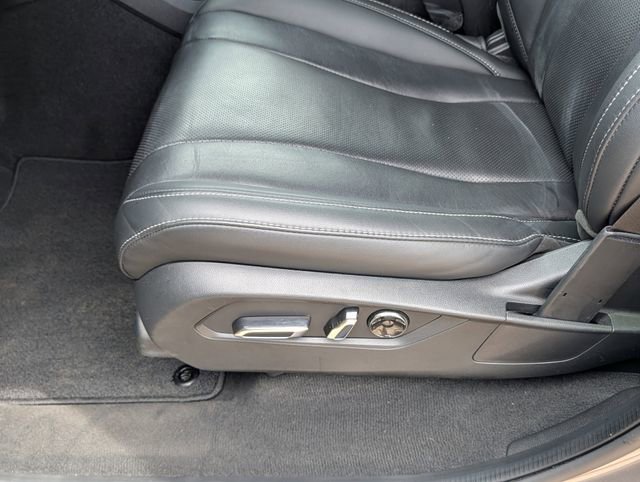 Certified 2023 Acura MDX FWD w/ Technology Package image 24