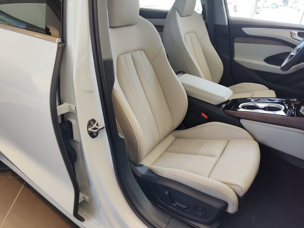 New 2026 Audi A6 Prestige image 7