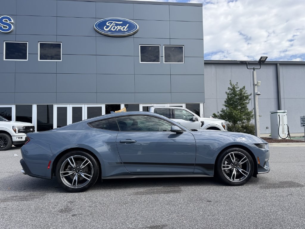 Certified 2025 Ford Mustang Coupe w/ Wheel & Stripe Package RWD image 3
