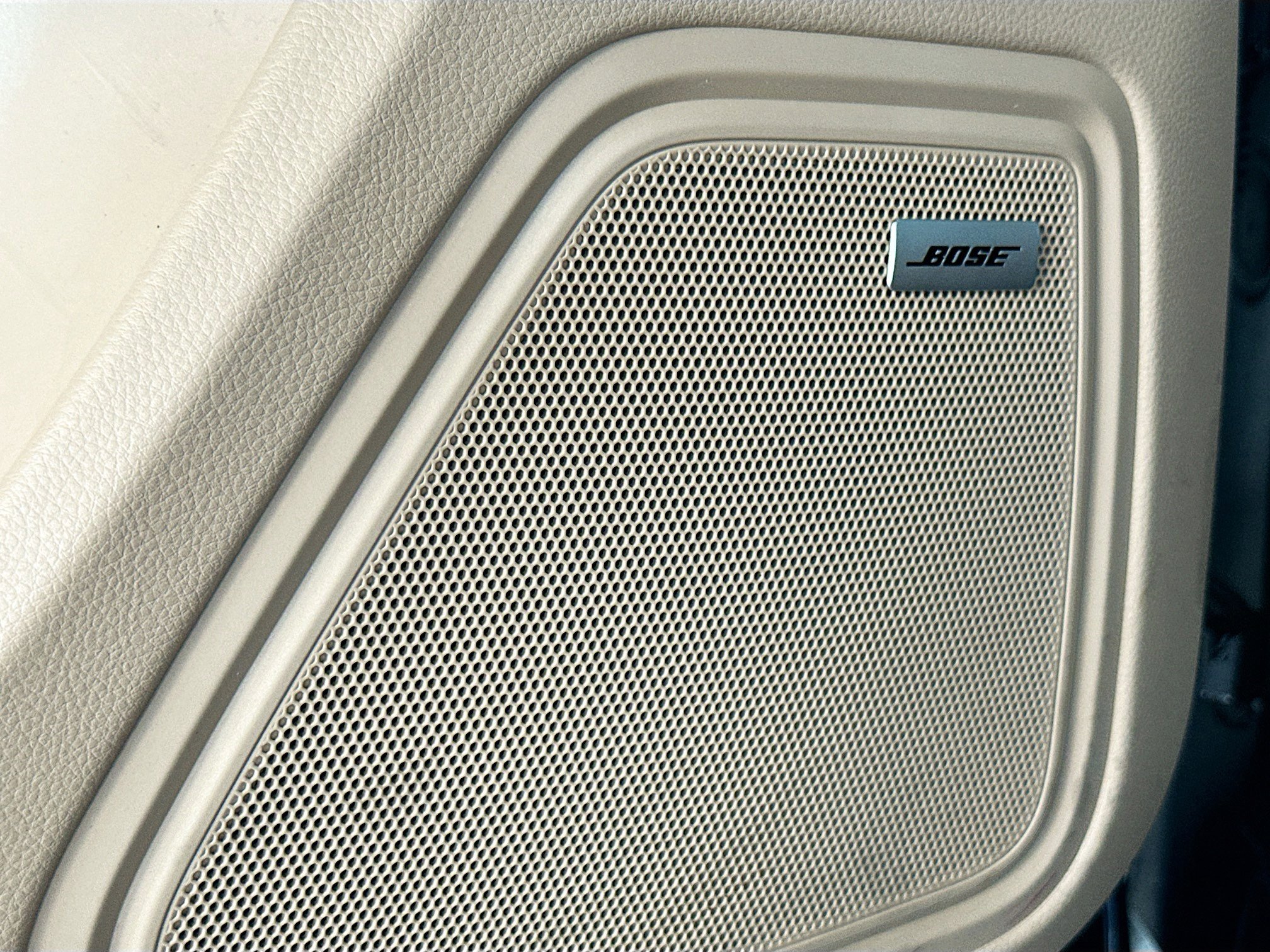 Used 2022 Porsche Macan image 19