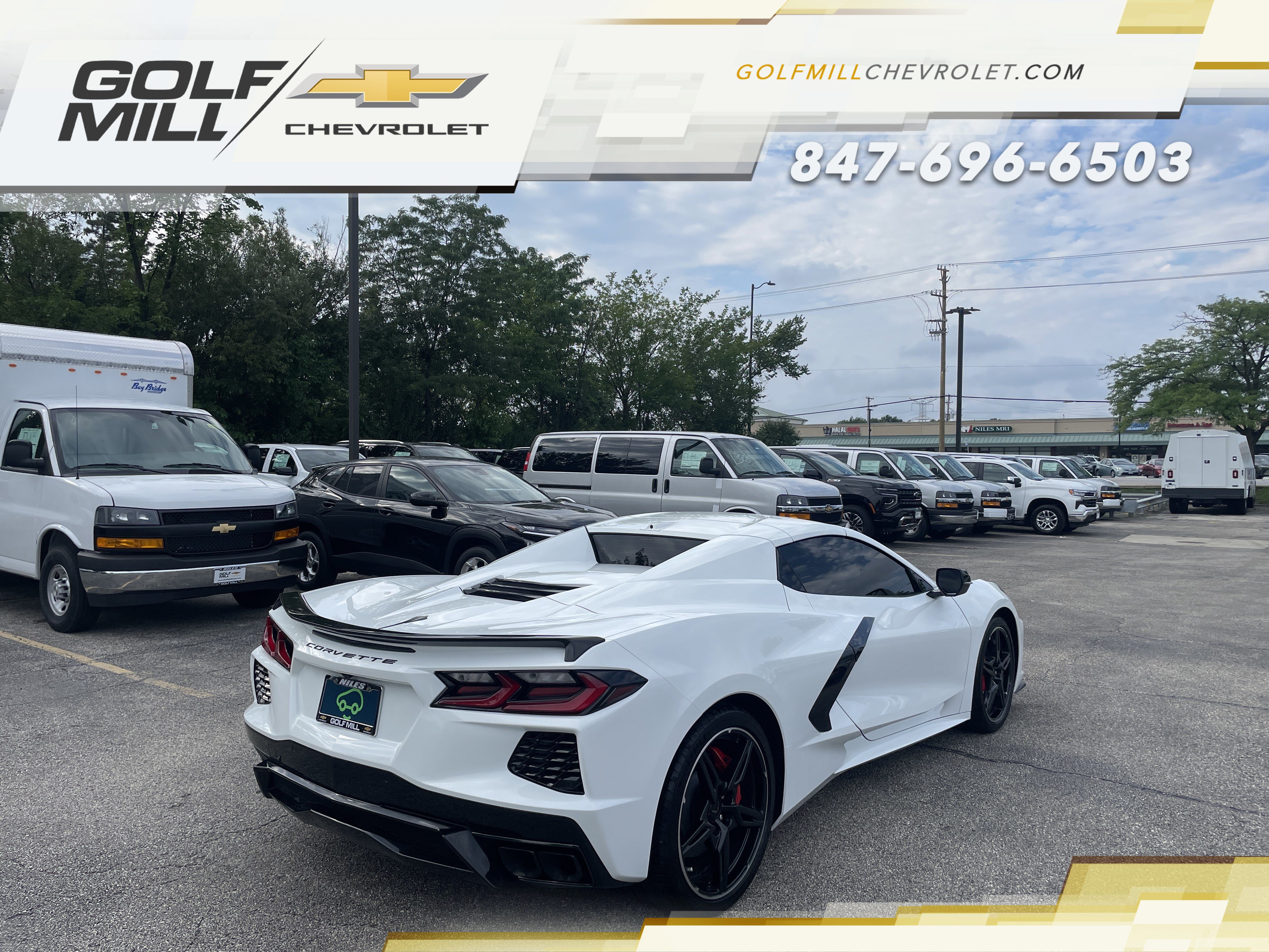 Used 2025 Chevrolet Corvette Stingray Preferred Conv w/ Stealth Interior Trim Package RWD image 7