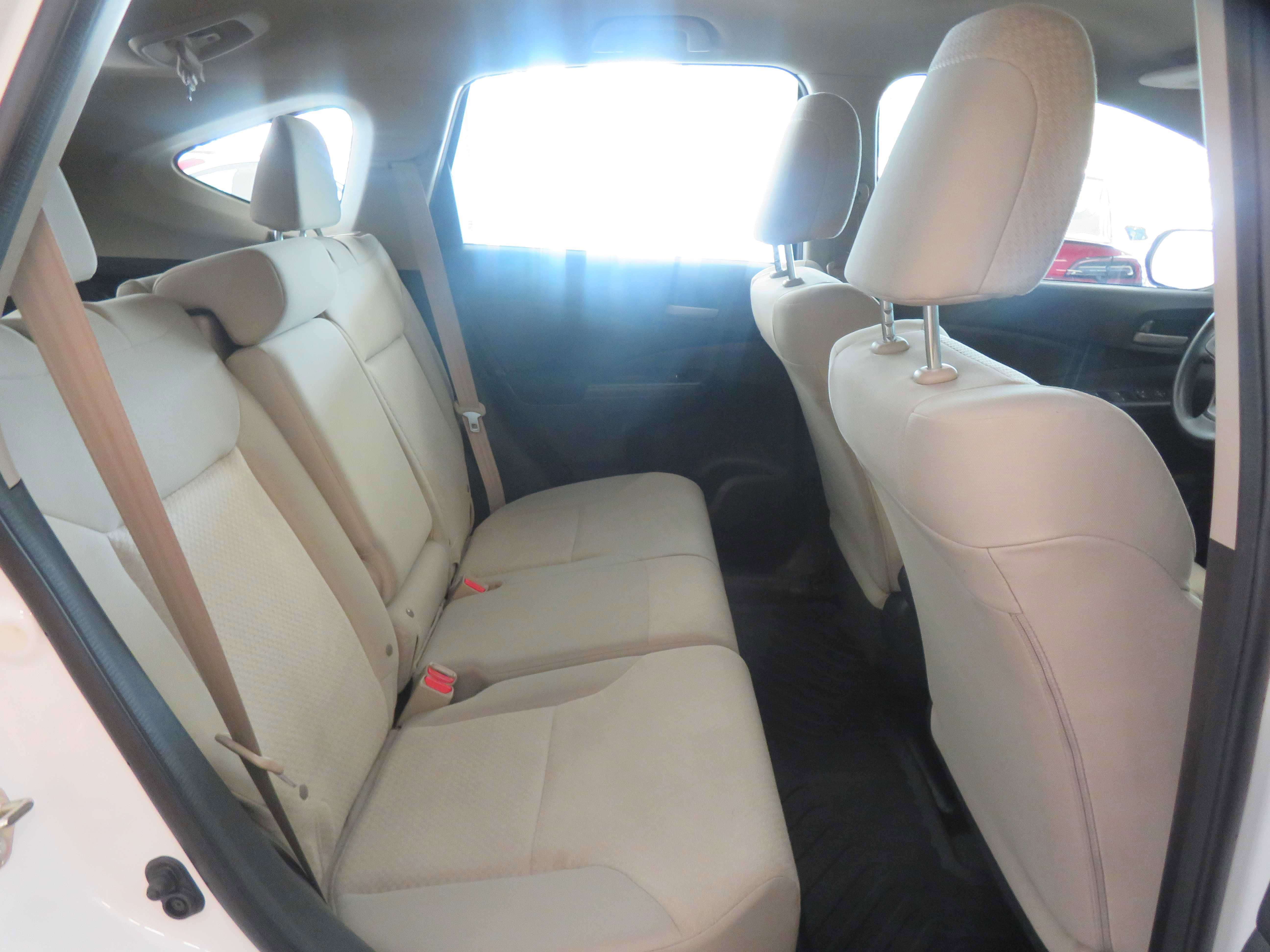 Used 2015 Honda CR-V LX image 23