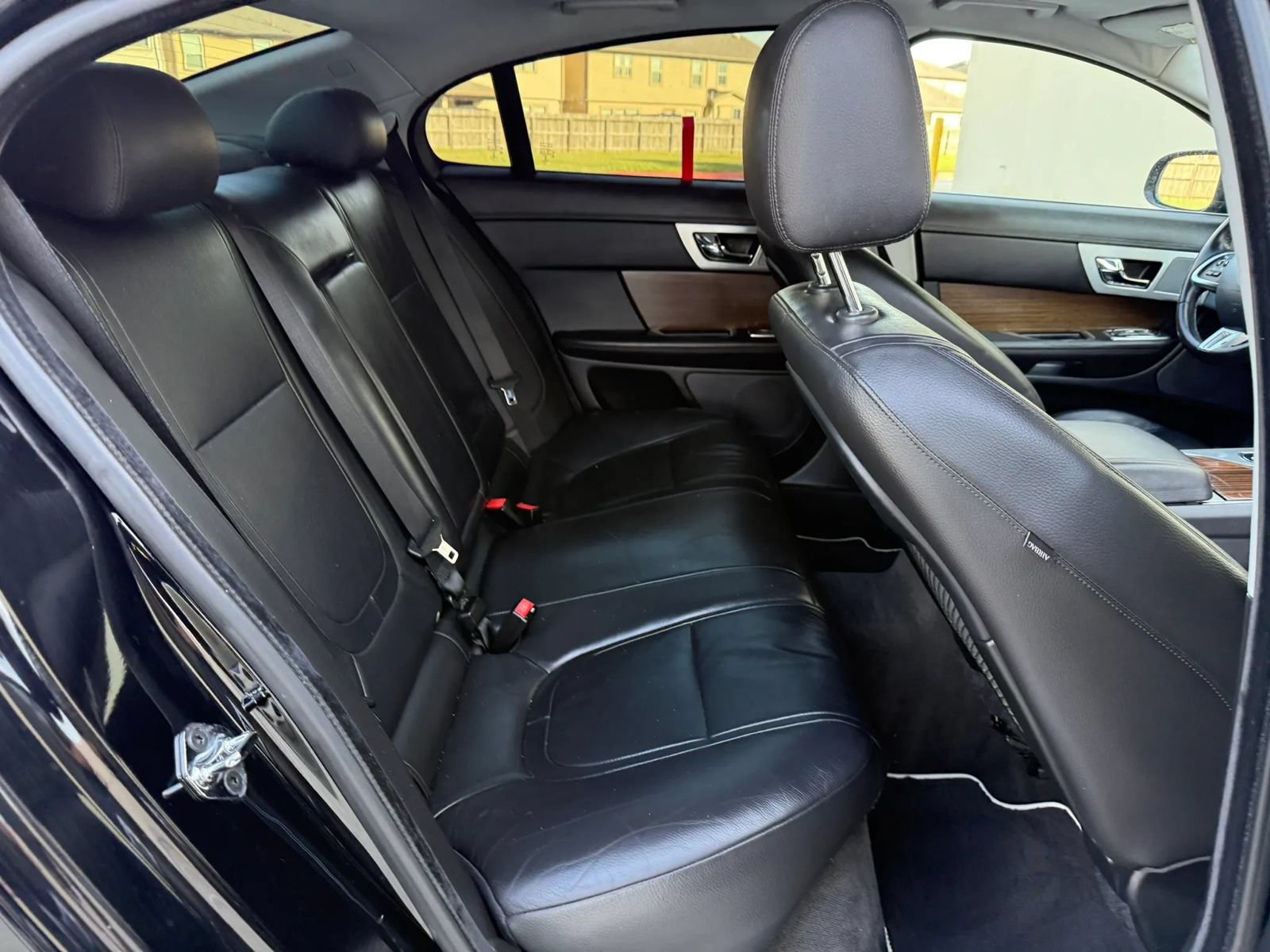 Used 2013 Jaguar XF 3.0 RWD image 16