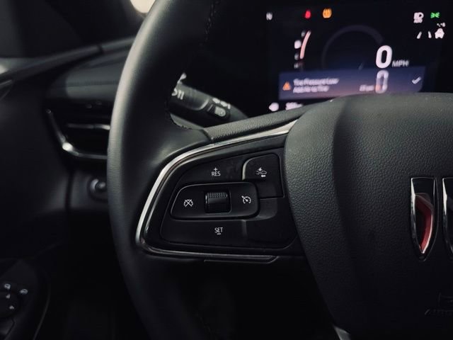 Used 2025 Buick Envista Sport Touring image 24