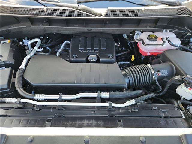 New 2026 Chevrolet Silverado 1500 Custom w/ Turbomax Blackout Package RWD image 16