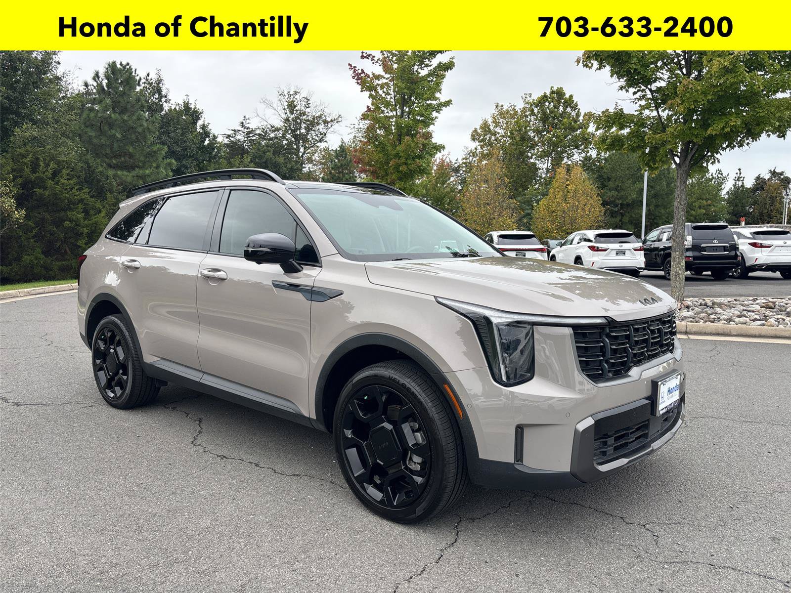 Used 2025 Kia Sorento SX
