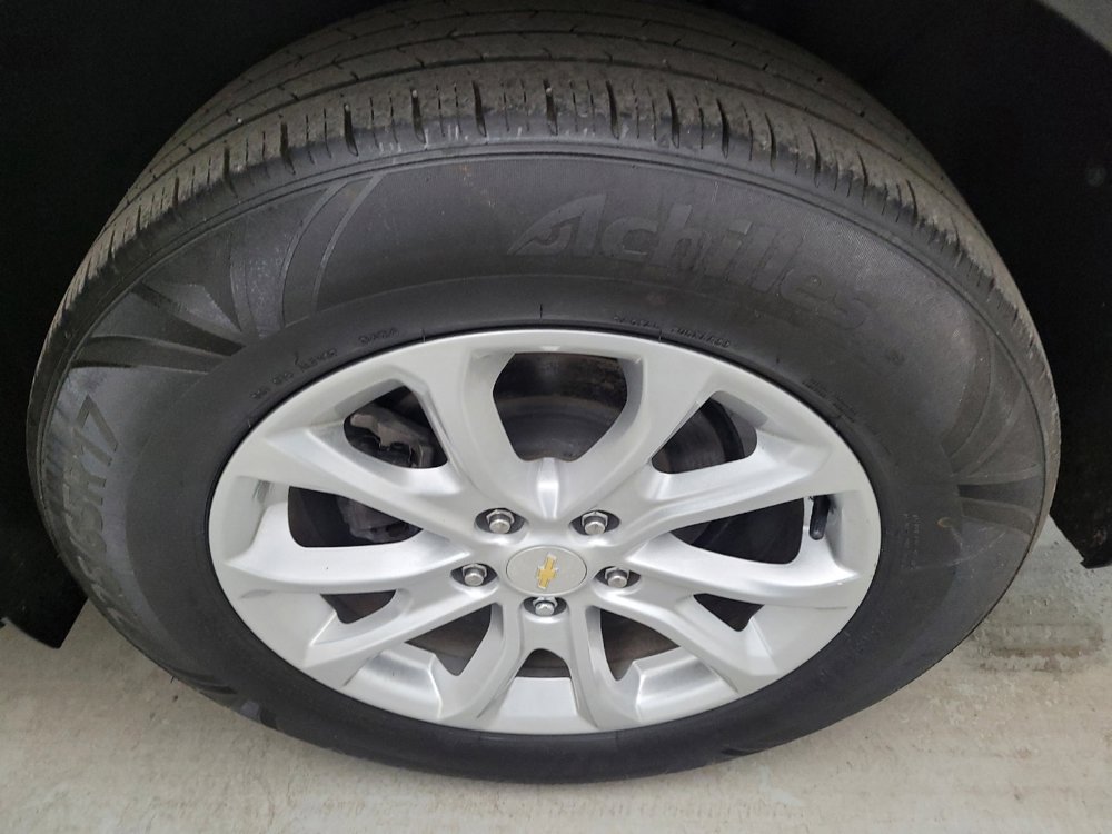 Used 2020 Chevrolet Equinox LS image 31