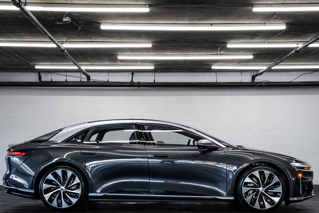 Used 2022 Lucid Air Grand Touring image 6