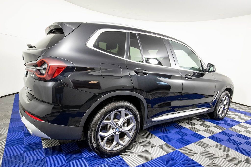 Used 2024 BMW X3 sDrive30i image 5