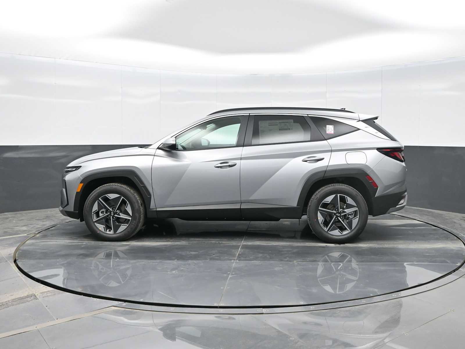 New 2026 Hyundai Tucson SEL AWD/4WD image 4