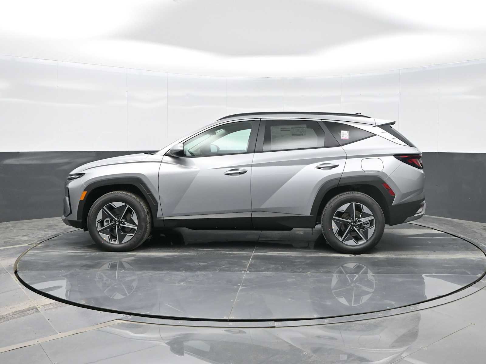 New 2026 Hyundai Tucson SEL image 4