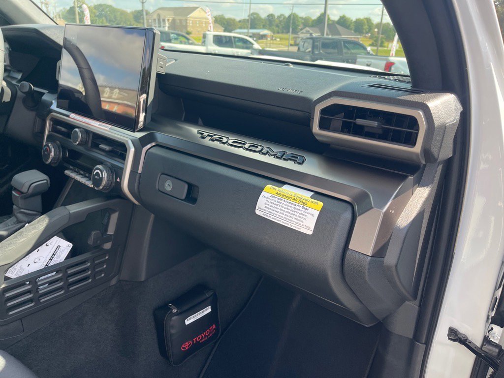New 2025 Toyota Tacoma TRD Sport image 18