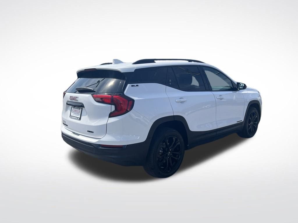 Used 2021 GMC Terrain SLE w/ Elevation Edition image 6