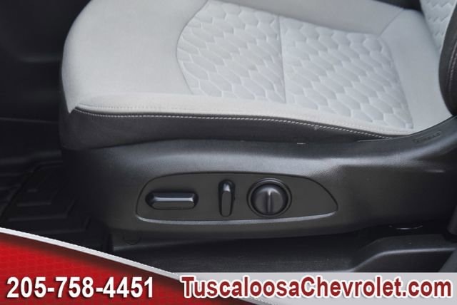 Used 2021 Chevrolet Equinox LS w/ LS Convenience Package image 19