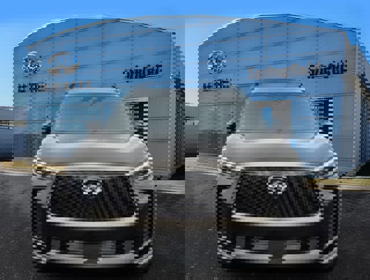 New 2026 INFINITI QX60 Luxe image 2