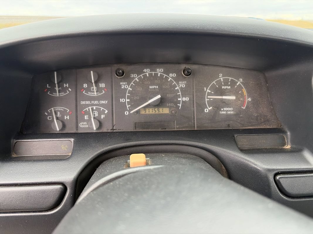 Used 1997 Ford F350 2WD Regular Cab image 11