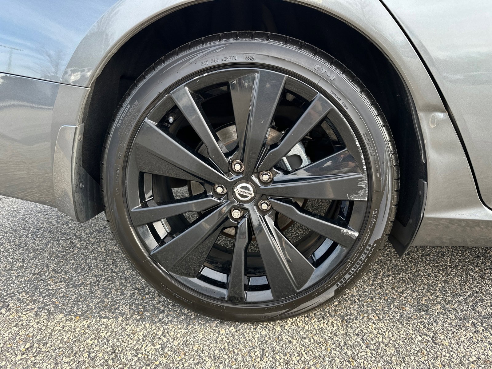 Used 2022 Nissan Altima 2.5 SR w/ Midnight Edition Package image 17