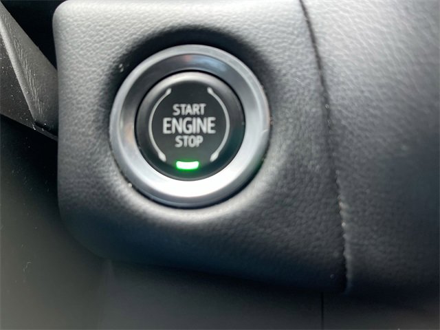 Certified 2021 GMC Yukon XL SLE w/ Gmc Pro Safety Plus Package image 16