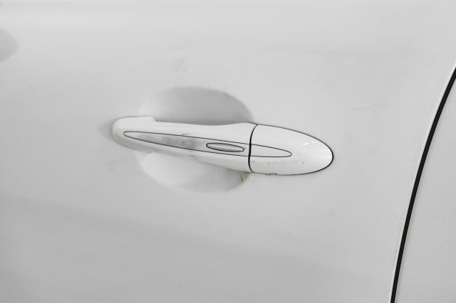 Used 2012 Jaguar XJ L image 41