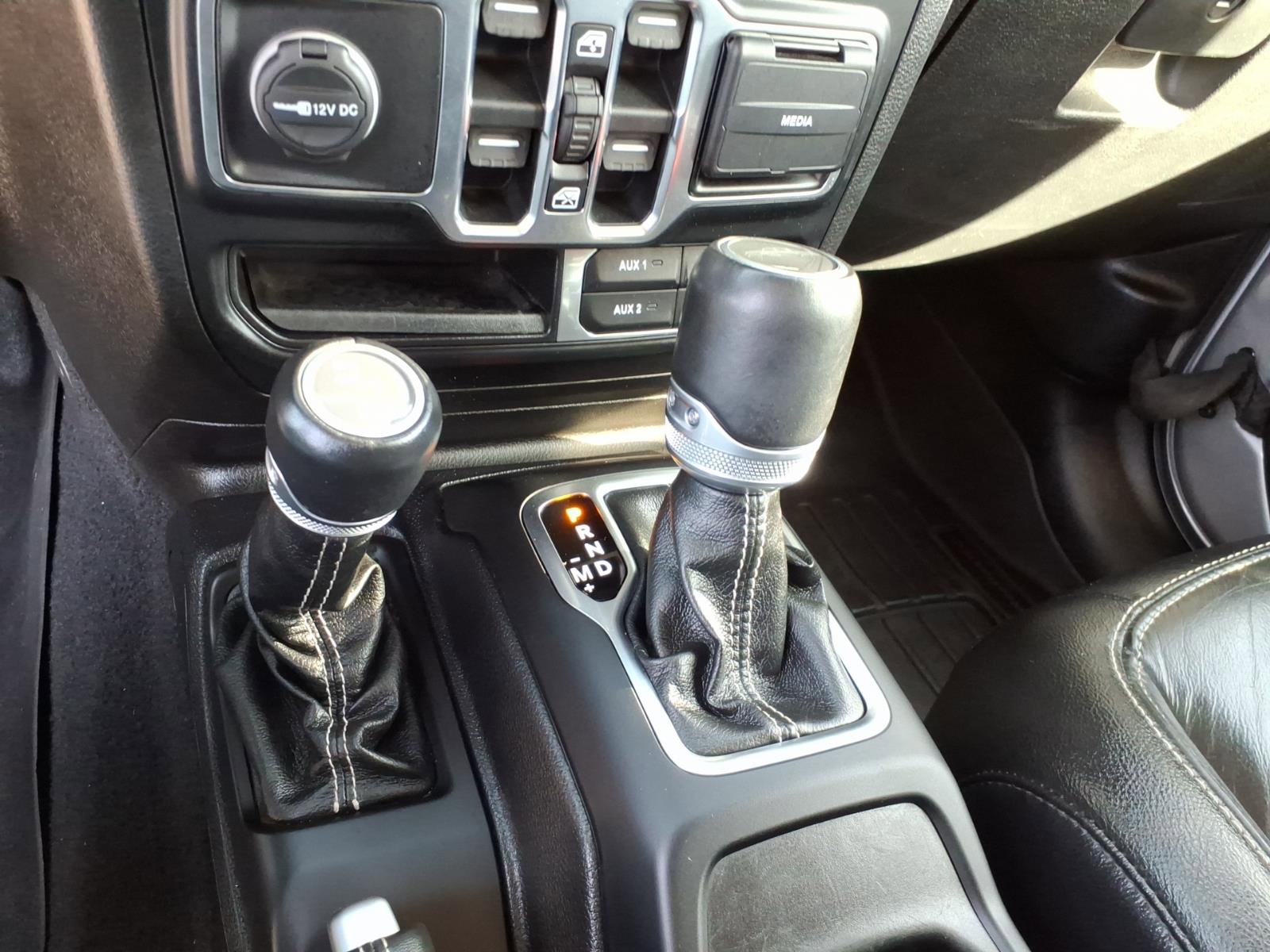 Used 2020 Jeep Gladiator Overland image 18