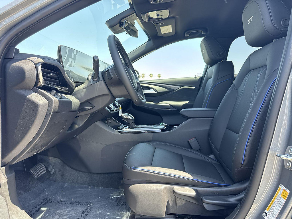 New 2026 Buick Envista Sport Touring FWD image 20