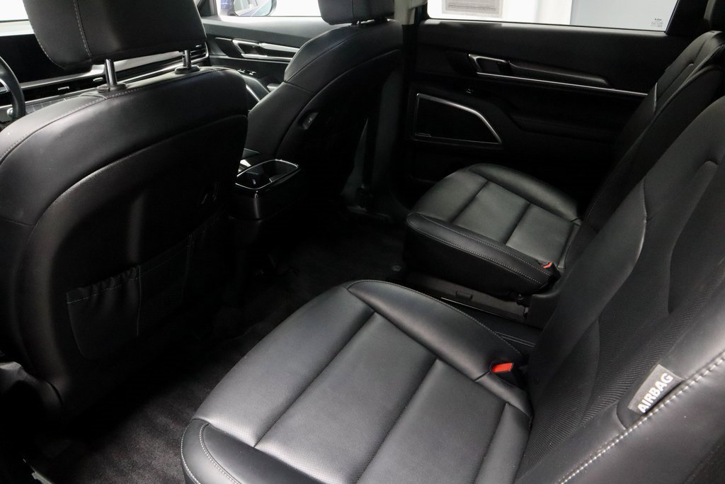Used 2025 Kia Telluride S image 26