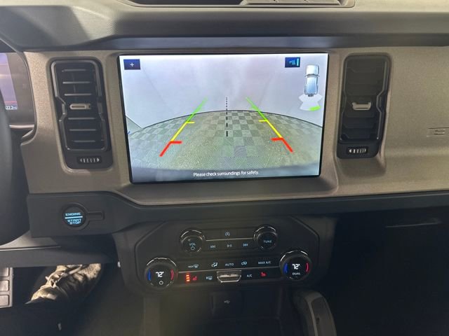 Used 2024 Ford Bronco Outer Banks image 21