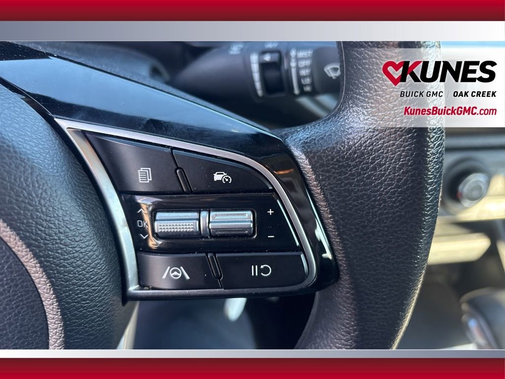 Used 2024 Kia Forte LXS image 15