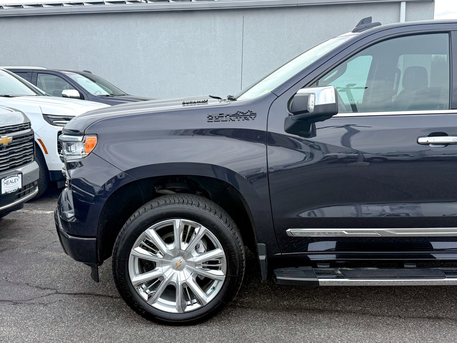 Certified 2023 Chevrolet Silverado 1500 High Country w/ High Country Premium Package image 9