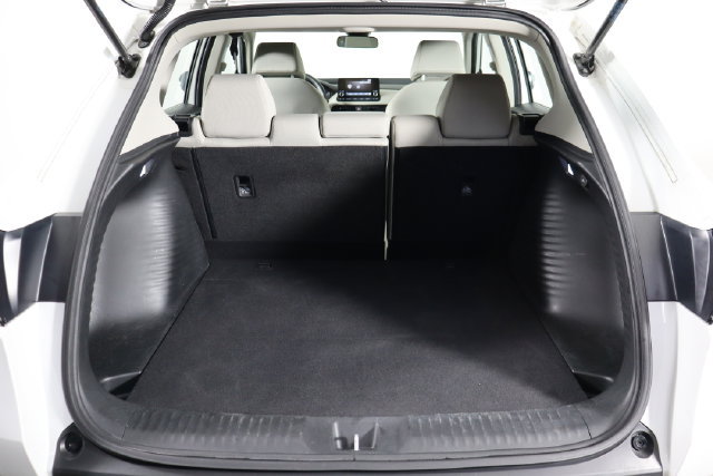 Used 2023 Honda HR-V LX image 16