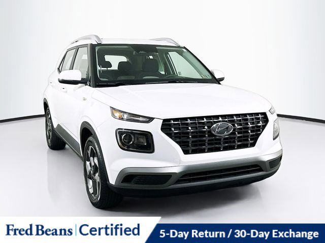 Certified 2026 Hyundai Venue SEL FWD image 1