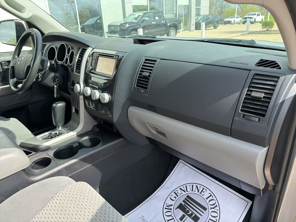 Used 2013 Toyota Tundra 2WD CrewMax w/ SR5 Pkg image 26