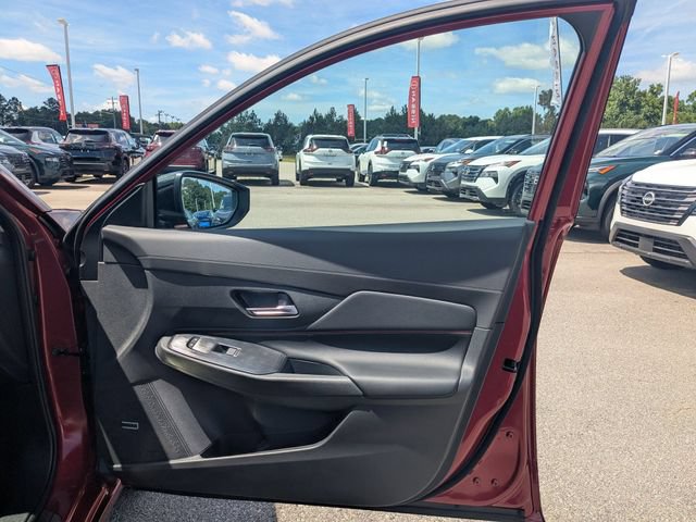 New 2026 Nissan Sentra SR w/ SR Premium Package FWD image 30
