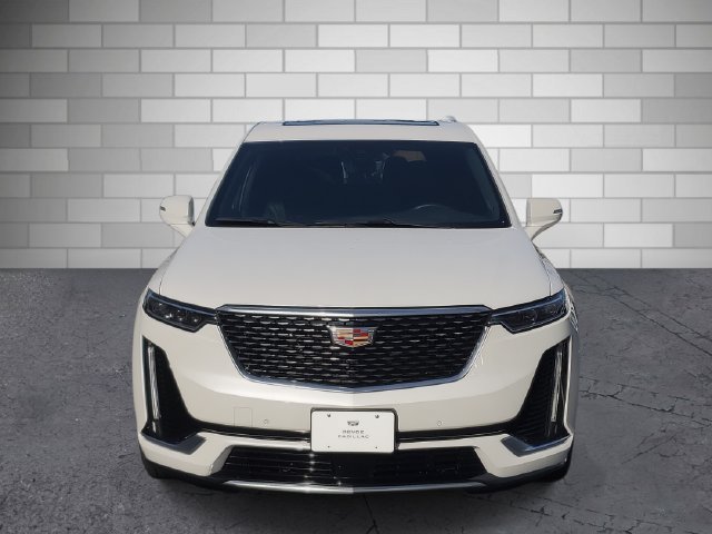 Certified 2022 Cadillac XT6 Premium Luxury w/ Technology Package AWD/4WD image 8