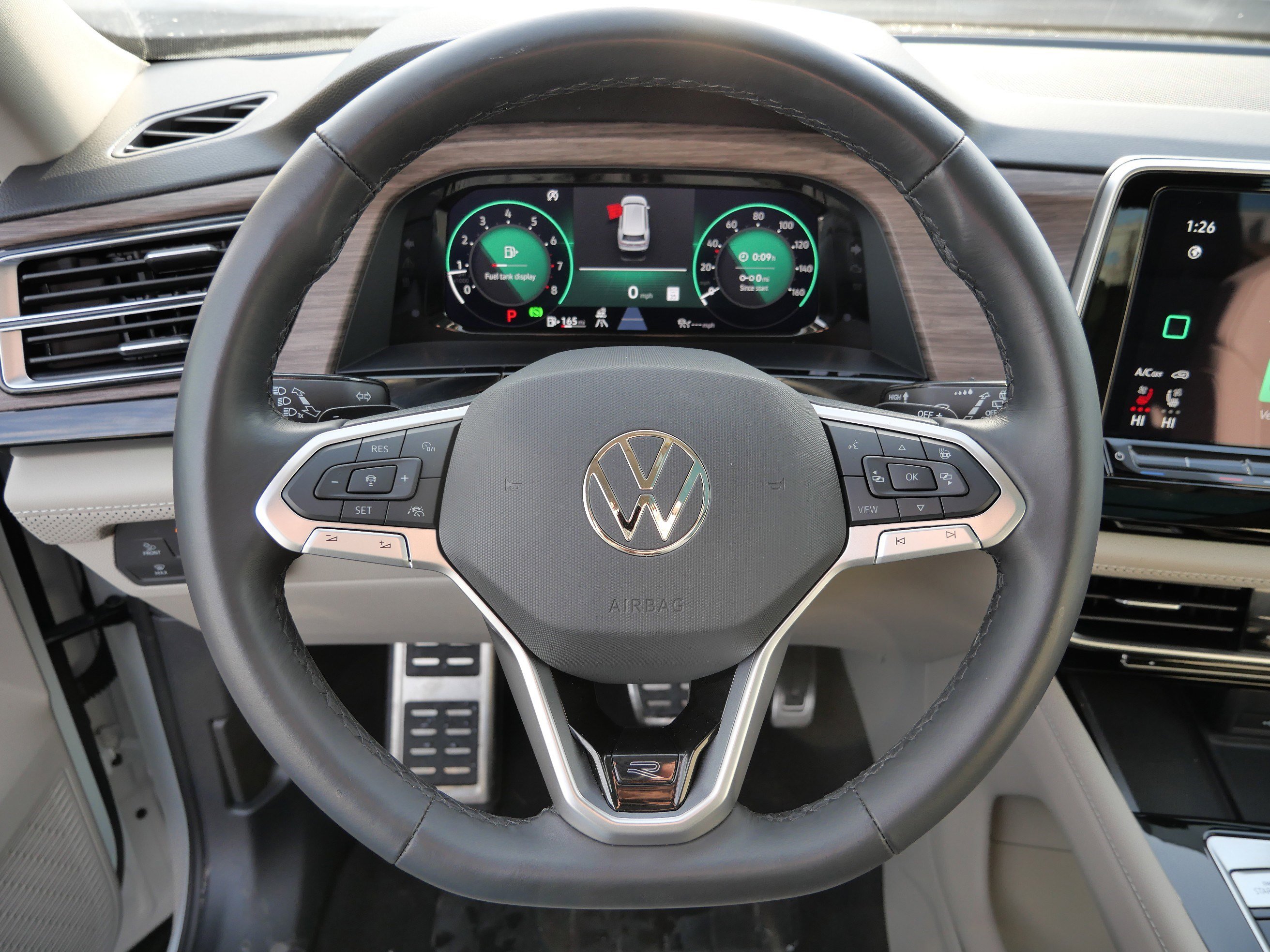 Certified 2024 Volkswagen Atlas SEL Premium R-Line image 26