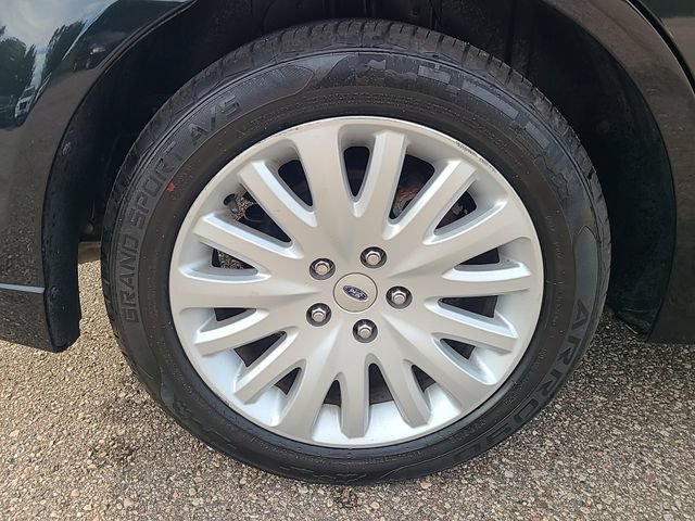 Used 2011 Ford Fusion Hybrid FWD image 30