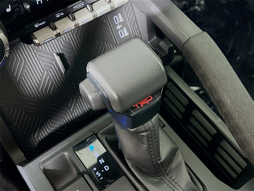 Certified 2024 Toyota Tacoma TRD Off-Road image 16