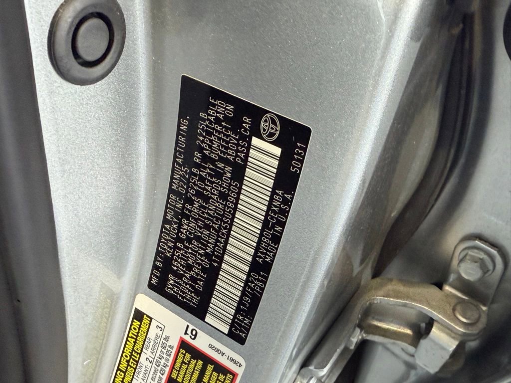 Used 2025 Toyota Camry LE image 35