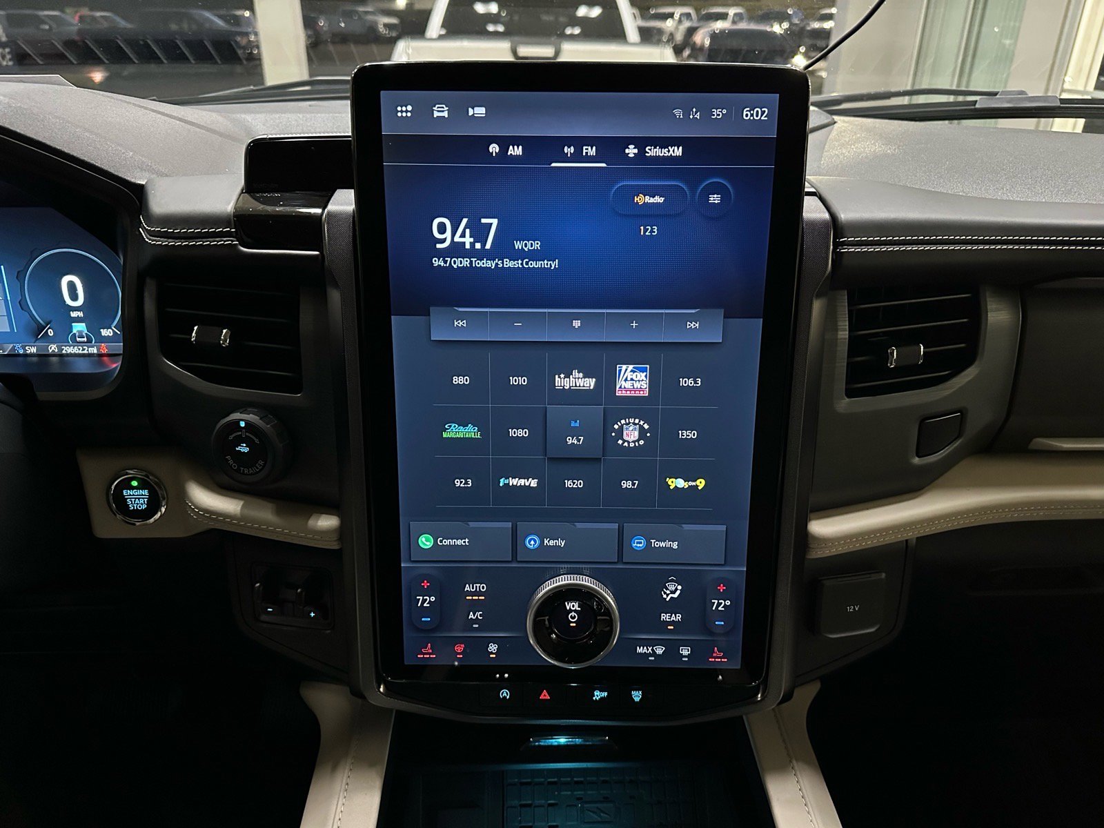 Certified 2023 Ford Expedition Platinum image 40