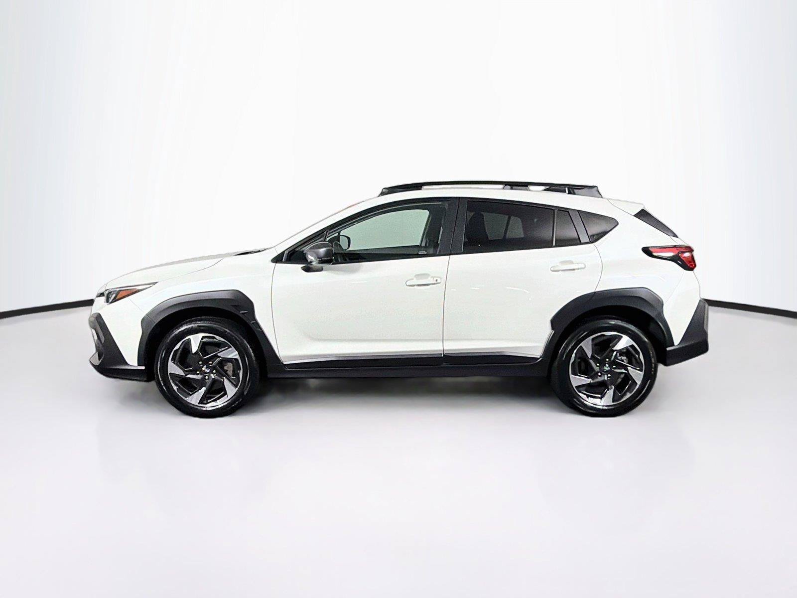 Used 2024 Subaru Crosstrek 2.5i Limited AWD/4WD image 8